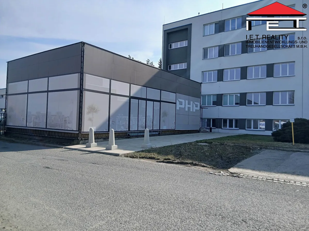 Pronájem obchodního prostoru 140 m²